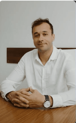 Dr. Thales Macedo Vieira